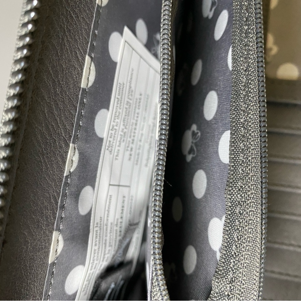 LOUNGEFLY DISNEY Gray Minnie Mouse Wallet with Sequin Bow - Picture 4 of 7